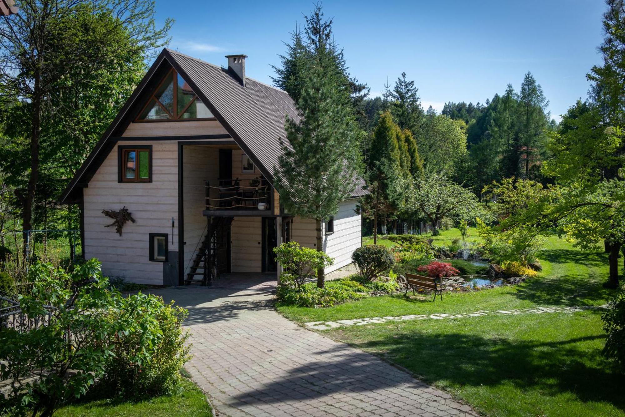 Uroczysko Villa Леско Екстериор снимка