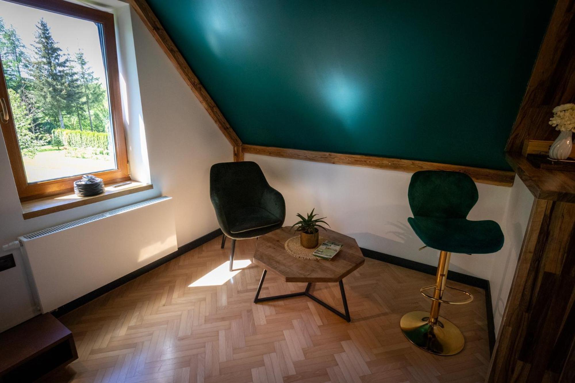 Uroczysko Villa Леско Екстериор снимка